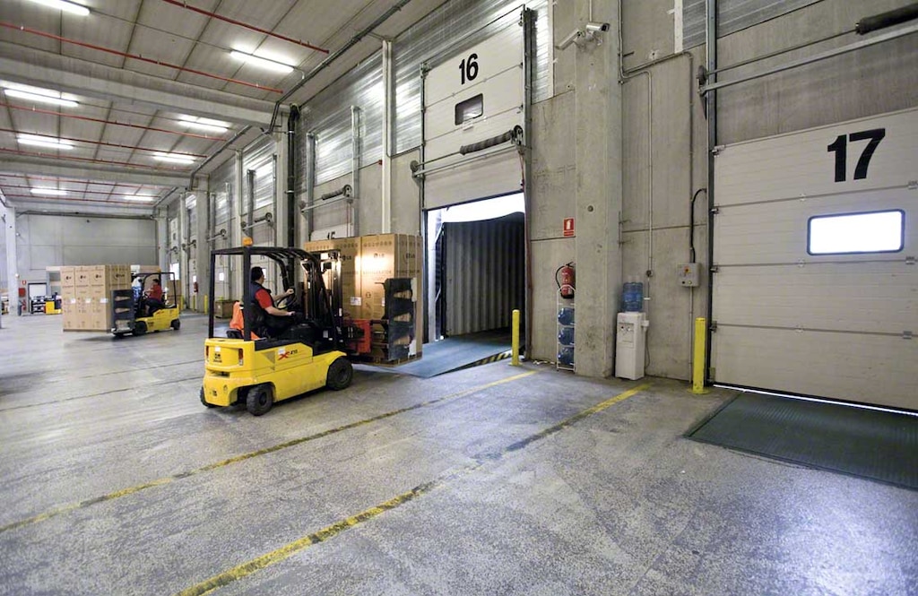 Consolidatie is het laatste proces dat een product doorloopt voordat het verzonden wordt en het magazijn verlaat