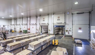 De verzendzone moet opgeruimd en netjes zijn