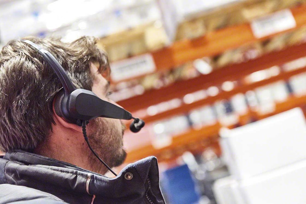 Voicepicking is één van de meest gebruikte geconnecteerde objecten of wearables op de markt