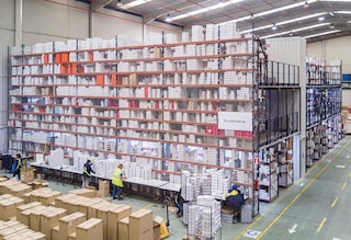 Walkways between racking units optimize warehouse space