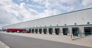 Logistiek magazijn uitgerust met opslagoplossingen van Mecalux Logistiek magazijn uitgerust met opslagoplossingen van Mecalux