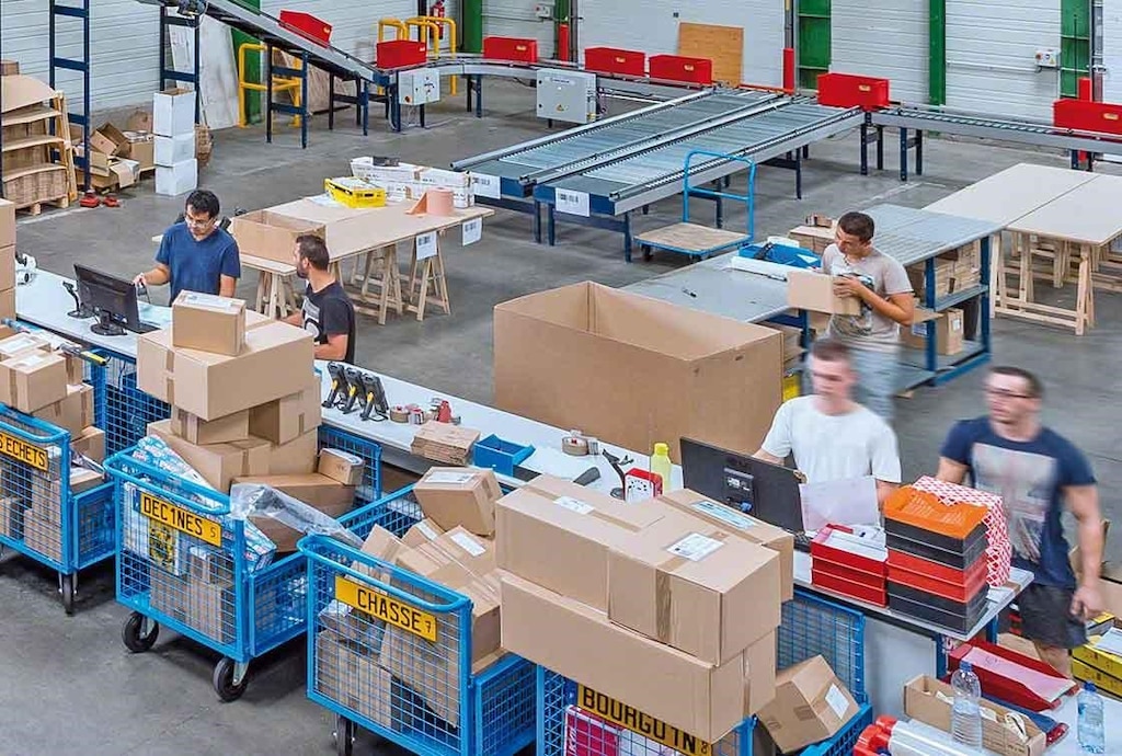 Het kiezen voor een magazijnsoftware op basis van de prijs is een veelgemaakte vergissing in onze sector Het kiezen voor een magazijnsoftware op basis van de prijs is een veelgemaakte vergissing in onze sector