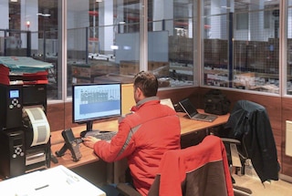 Het is van groot belang om een betrouwbare WMS systeem leverancier te vinden Het is van groot belang om een betrouwbare WMS systeem leverancier te vinden