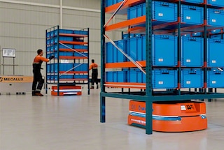 De AMR-robot is geschikt voor goods-to-person picking