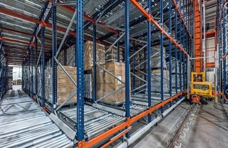 Magazijnkranen kunnen ook worden gebruikt met doorrolstellingen