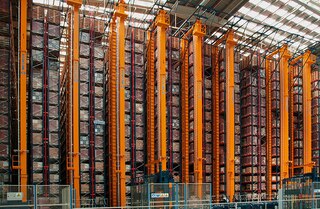 Magazijnkranen zorgen voor een optimale benutting van de magazijnruimte