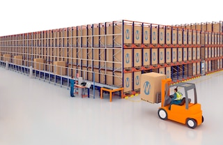 Het Pallet Shuttle systeem kan worden aangevuld met automatische oplossingen zoals een transportband voor pallets