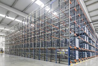 De Pallet Shuttle is de perfecte oplossing voor het aanleggen van een magazijnbuffer