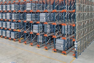 Dankzij het Pallet Shuttle systeem kunt u het gebrek aan ruimte oplossen