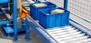 De transportbanen verbinden de dozenliften met de pickstations