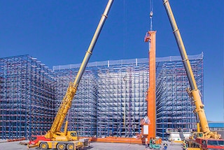 De hanteringsapparatuur wordt ingebouwd in geautomatiseerde zelfdragende systemen De hanteringsapparatuur wordt ingebouwd in geautomatiseerde zelfdragende systemen